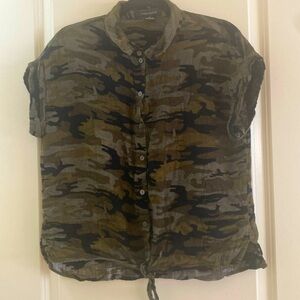 Sanctuary Camouflage Button Down Top, Tie at Waist, Side Splits, Extra Large